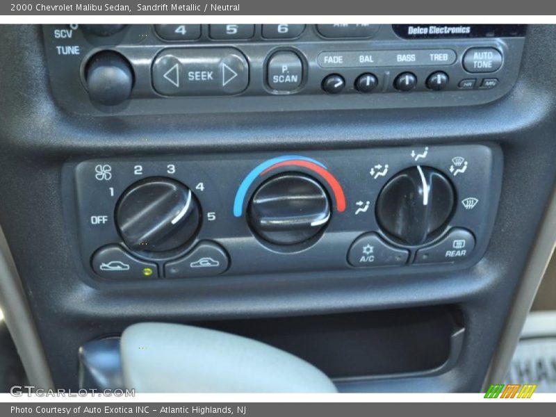 Sandrift Metallic / Neutral 2000 Chevrolet Malibu Sedan
