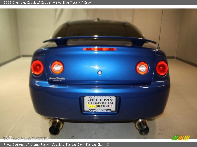 Arrival Blue Metallic / Gray 2005 Chevrolet Cobalt LS Coupe