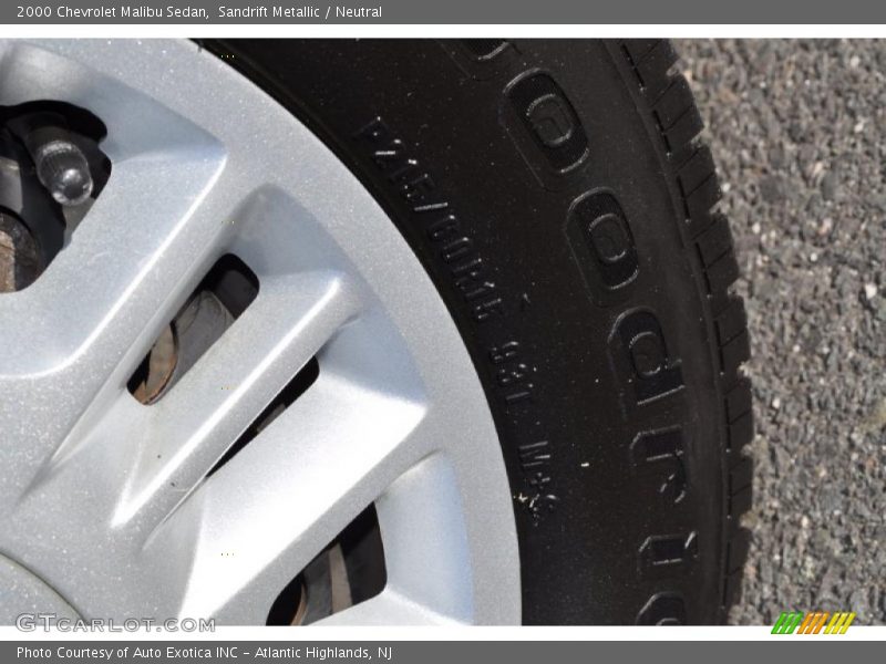 Sandrift Metallic / Neutral 2000 Chevrolet Malibu Sedan