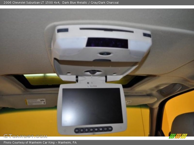 Dark Blue Metallic / Gray/Dark Charcoal 2006 Chevrolet Suburban LT 1500 4x4