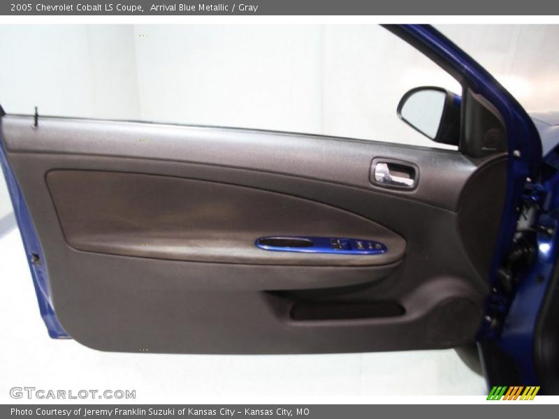 Arrival Blue Metallic / Gray 2005 Chevrolet Cobalt LS Coupe