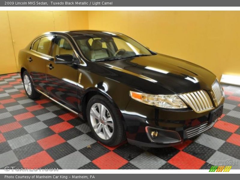 Tuxedo Black Metallic / Light Camel 2009 Lincoln MKS Sedan
