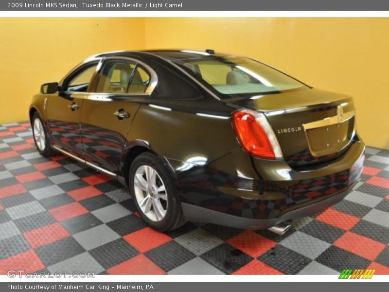 Tuxedo Black Metallic / Light Camel 2009 Lincoln MKS Sedan