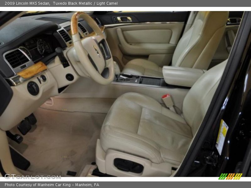 Tuxedo Black Metallic / Light Camel 2009 Lincoln MKS Sedan