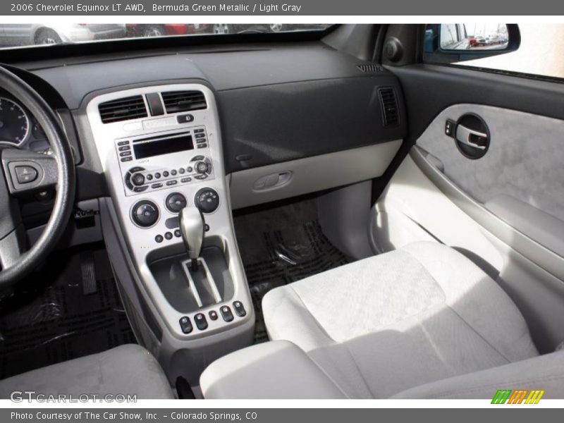 Bermuda Green Metallic / Light Gray 2006 Chevrolet Equinox LT AWD