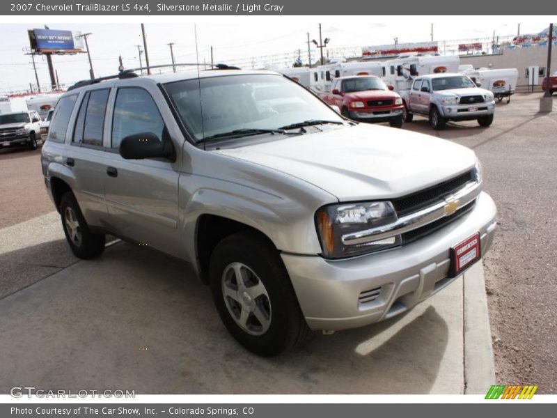 Silverstone Metallic / Light Gray 2007 Chevrolet TrailBlazer LS 4x4