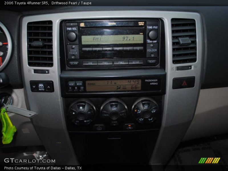 Controls of 2006 4Runner SR5
