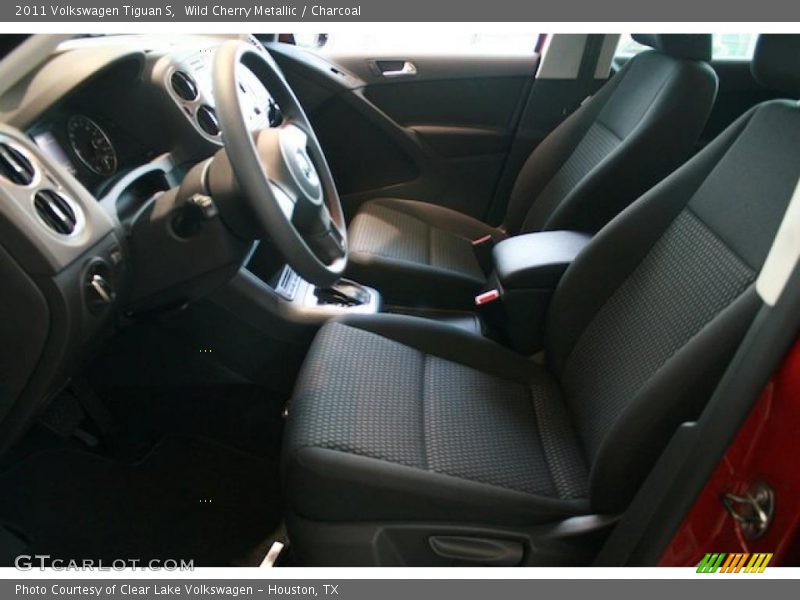 Wild Cherry Metallic / Charcoal 2011 Volkswagen Tiguan S