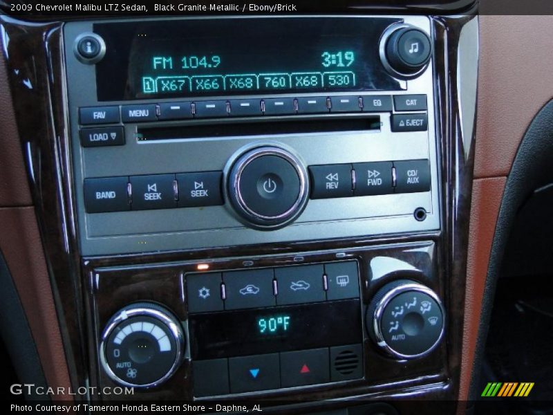 Controls of 2009 Malibu LTZ Sedan