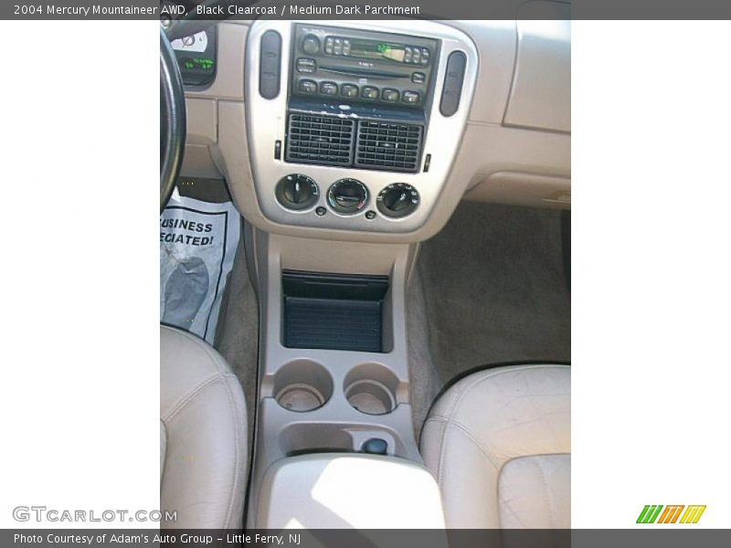 Black Clearcoat / Medium Dark Parchment 2004 Mercury Mountaineer AWD