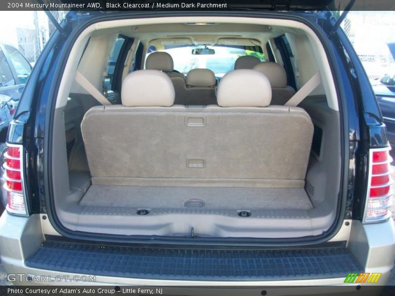  2004 Mountaineer AWD Trunk