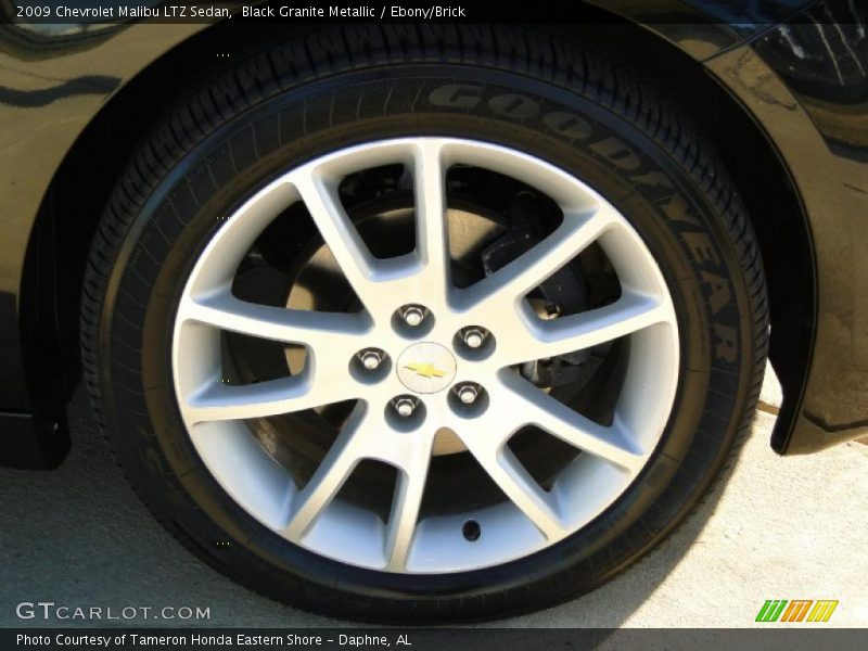  2009 Malibu LTZ Sedan Wheel