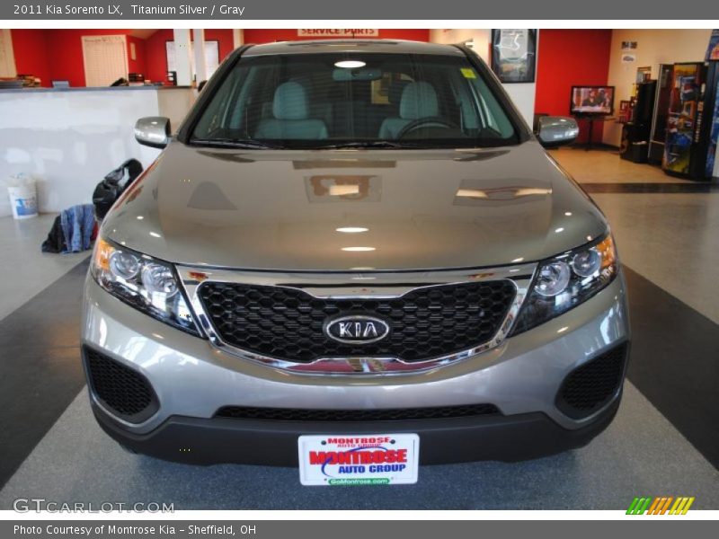 Titanium Silver / Gray 2011 Kia Sorento LX