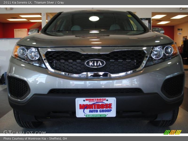 Titanium Silver / Gray 2011 Kia Sorento LX