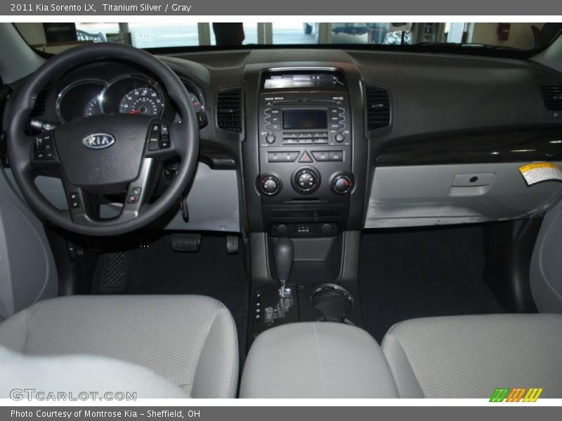 Titanium Silver / Gray 2011 Kia Sorento LX