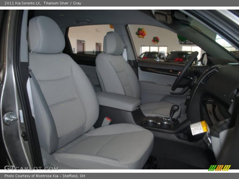 Titanium Silver / Gray 2011 Kia Sorento LX