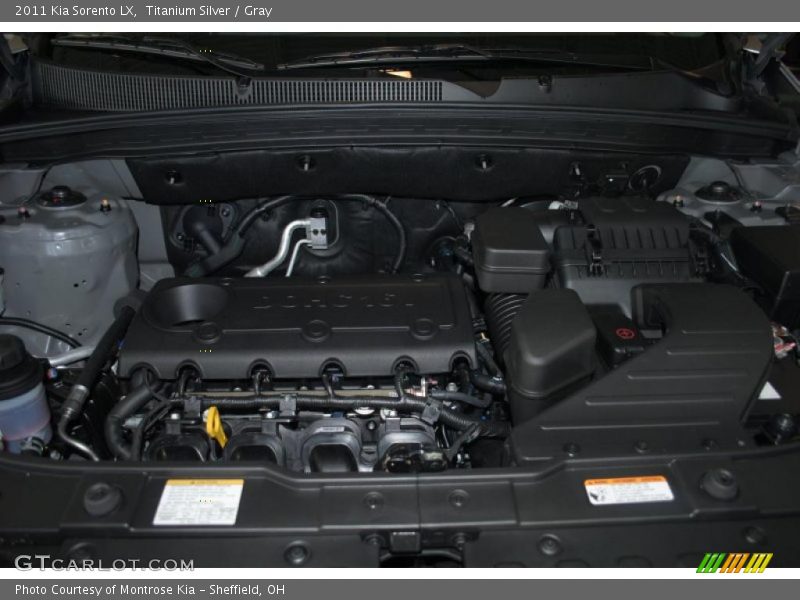 Titanium Silver / Gray 2011 Kia Sorento LX