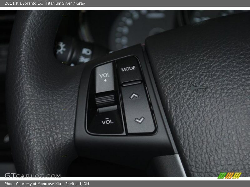 Titanium Silver / Gray 2011 Kia Sorento LX