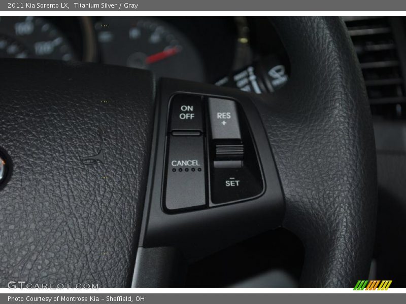 Titanium Silver / Gray 2011 Kia Sorento LX
