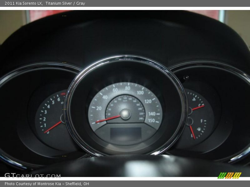 Titanium Silver / Gray 2011 Kia Sorento LX