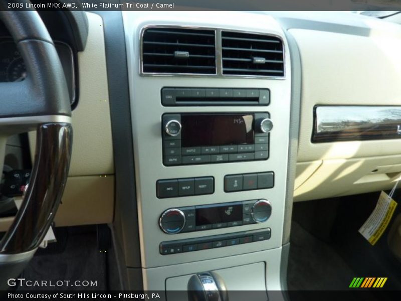 White Platinum Tri Coat / Camel 2009 Lincoln MKX AWD
