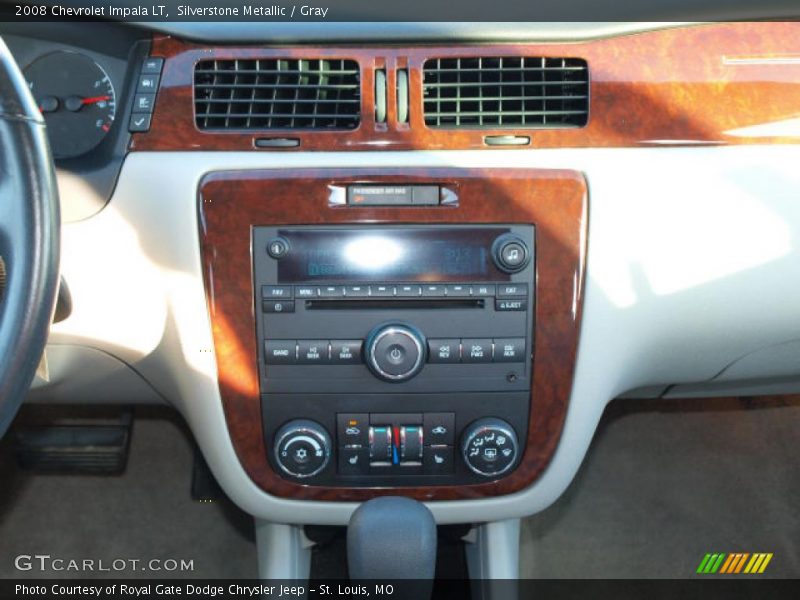 Silverstone Metallic / Gray 2008 Chevrolet Impala LT