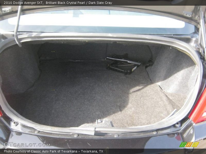 Brilliant Black Crystal Pearl / Dark Slate Gray 2010 Dodge Avenger SXT