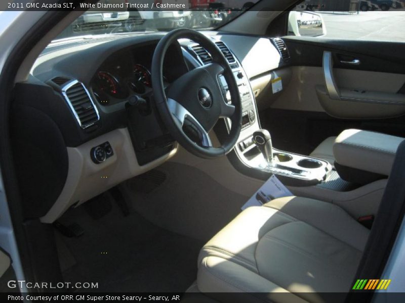 White Diamond Tintcoat / Cashmere 2011 GMC Acadia SLT