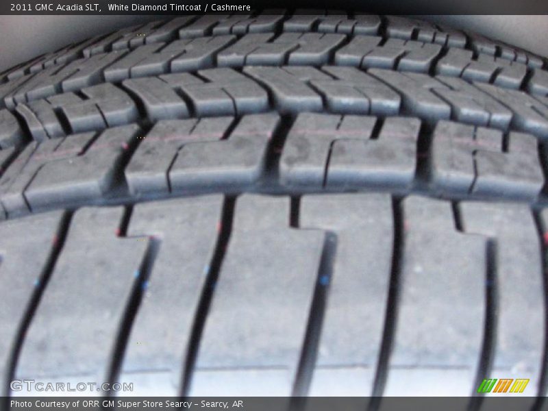 White Diamond Tintcoat / Cashmere 2011 GMC Acadia SLT