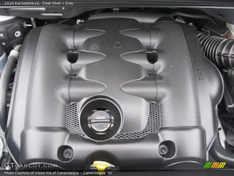 Clear Silver / Gray 2010 Kia Sedona LX