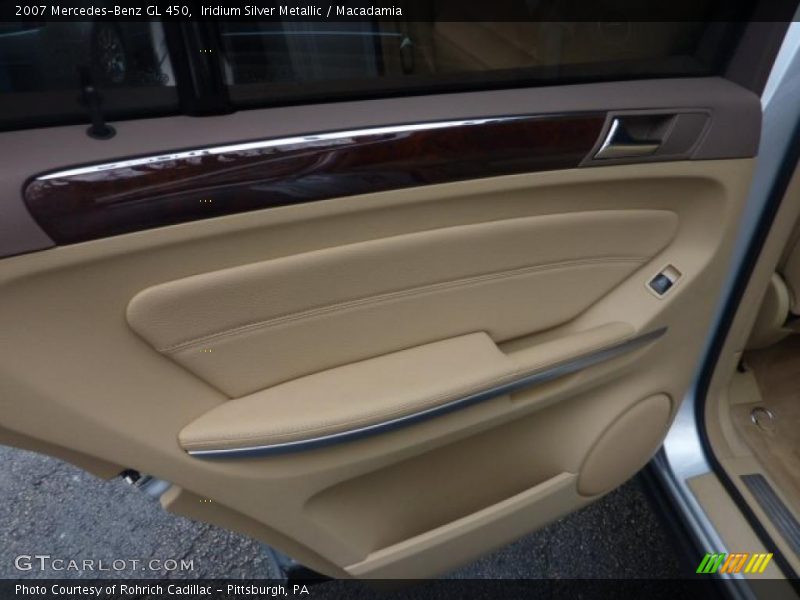Iridium Silver Metallic / Macadamia 2007 Mercedes-Benz GL 450