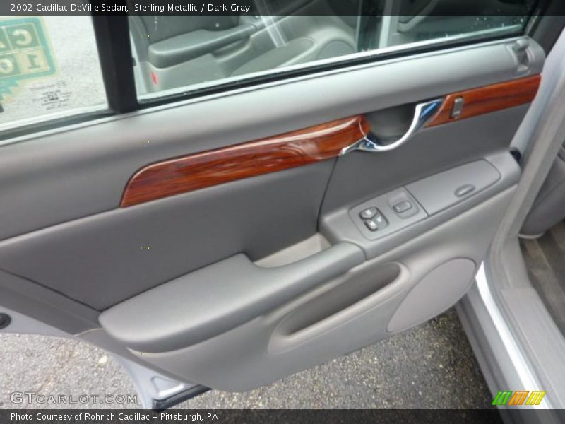 Sterling Metallic / Dark Gray 2002 Cadillac DeVille Sedan