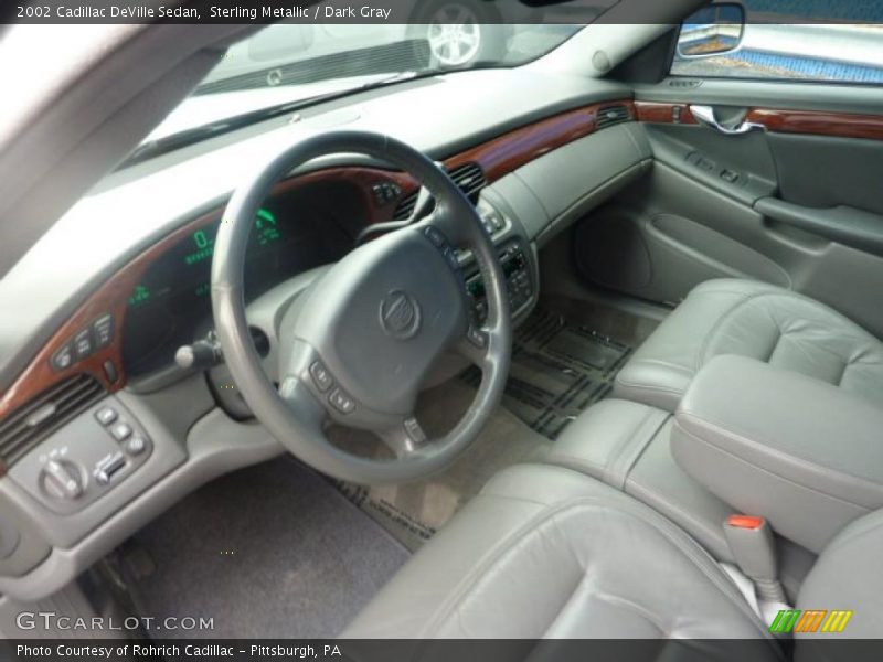 Sterling Metallic / Dark Gray 2002 Cadillac DeVille Sedan
