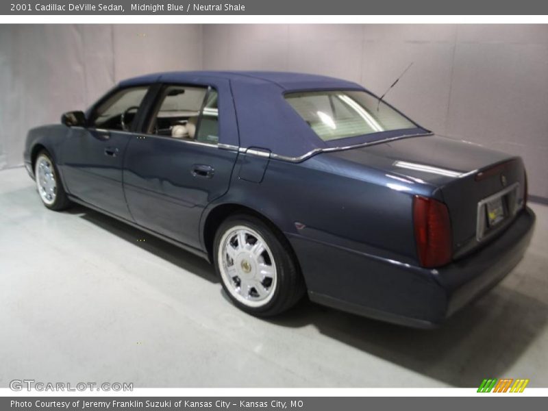Midnight Blue / Neutral Shale 2001 Cadillac DeVille Sedan