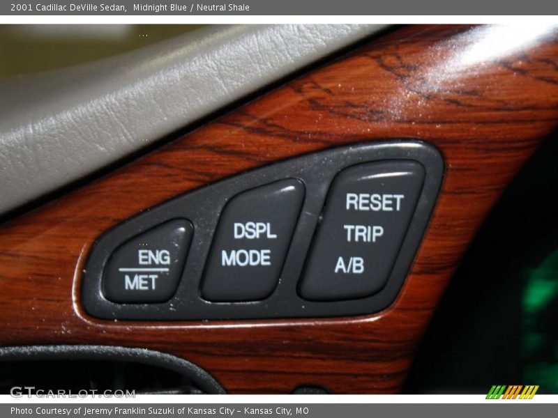 Midnight Blue / Neutral Shale 2001 Cadillac DeVille Sedan