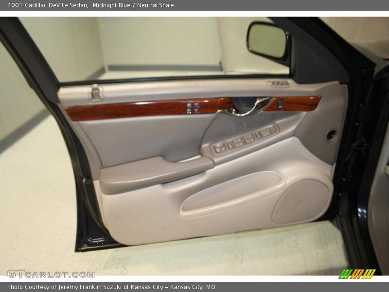 Midnight Blue / Neutral Shale 2001 Cadillac DeVille Sedan