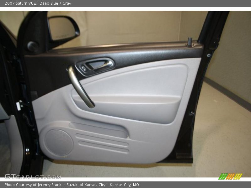 Deep Blue / Gray 2007 Saturn VUE
