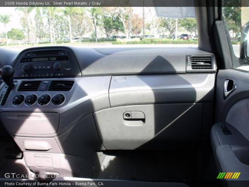 Silver Pearl Metallic / Gray 2008 Honda Odyssey LX