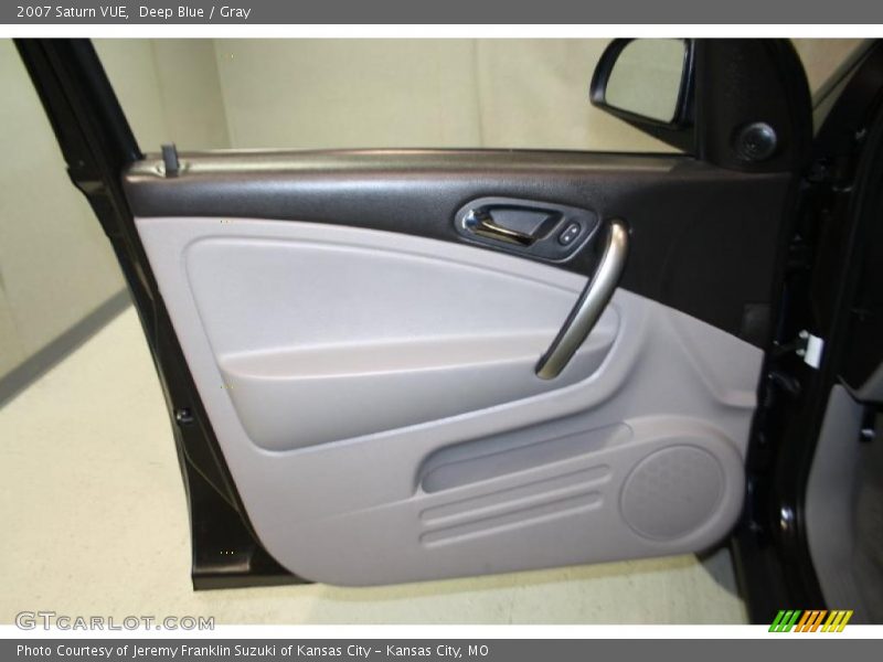 Deep Blue / Gray 2007 Saturn VUE