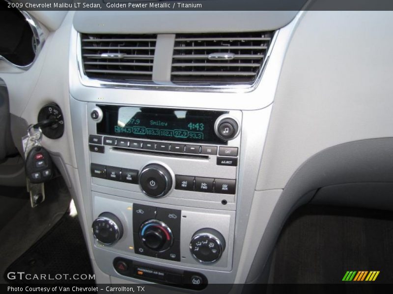 Golden Pewter Metallic / Titanium 2009 Chevrolet Malibu LT Sedan