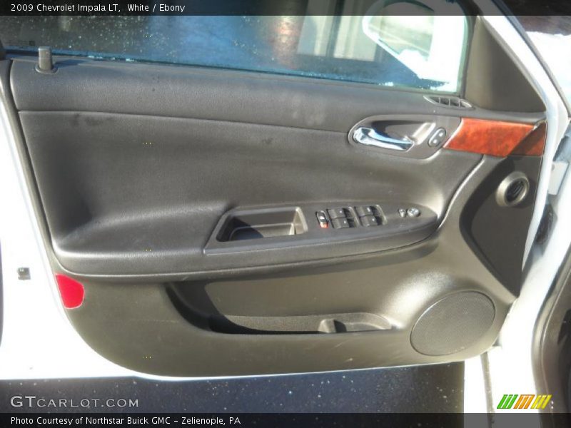 White / Ebony 2009 Chevrolet Impala LT