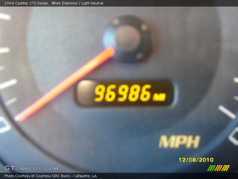 White Diamond / Light Neutral 2004 Cadillac CTS Sedan