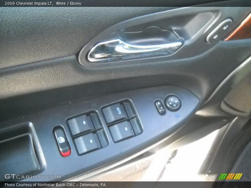 White / Ebony 2009 Chevrolet Impala LT