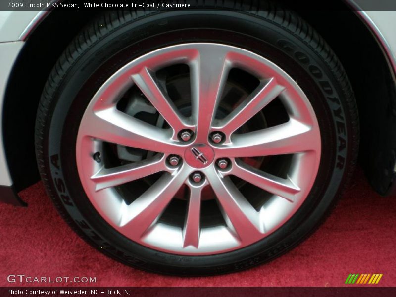 White Chocolate Tri-Coat / Cashmere 2009 Lincoln MKS Sedan
