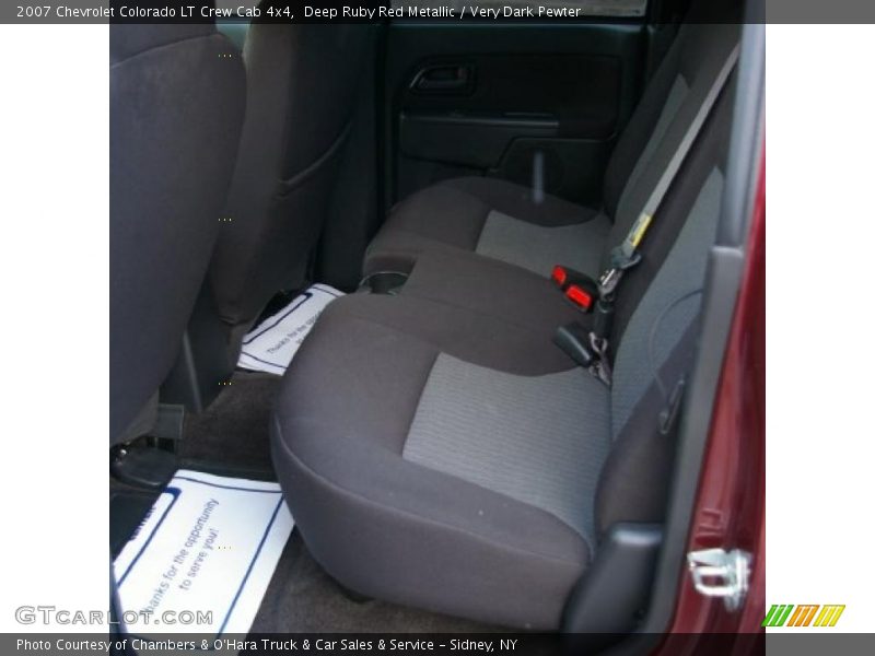 Deep Ruby Red Metallic / Very Dark Pewter 2007 Chevrolet Colorado LT Crew Cab 4x4