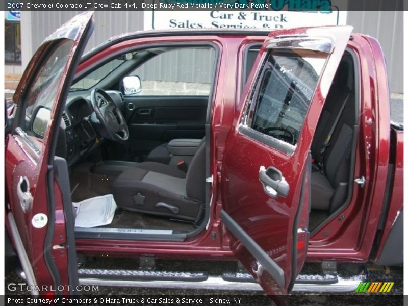 Deep Ruby Red Metallic / Very Dark Pewter 2007 Chevrolet Colorado LT Crew Cab 4x4