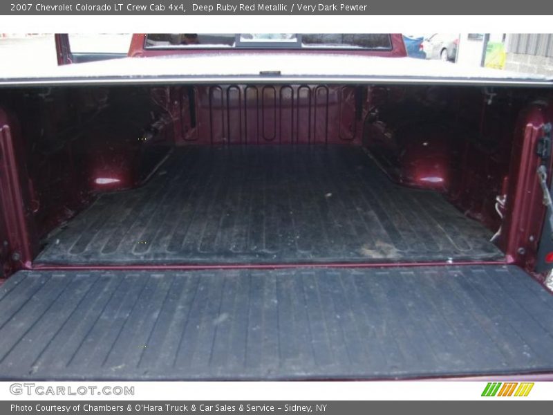 Deep Ruby Red Metallic / Very Dark Pewter 2007 Chevrolet Colorado LT Crew Cab 4x4