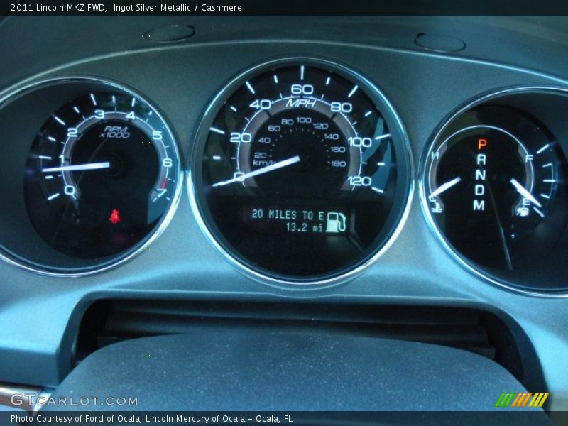 Ingot Silver Metallic / Cashmere 2011 Lincoln MKZ FWD