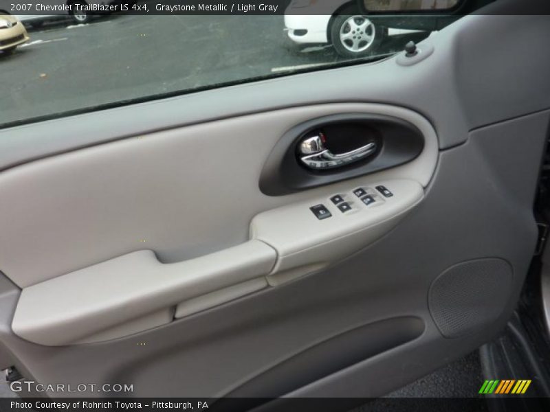 Graystone Metallic / Light Gray 2007 Chevrolet TrailBlazer LS 4x4