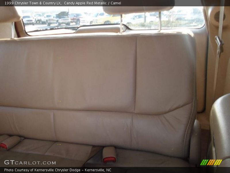 Candy Apple Red Metallic / Camel 1999 Chrysler Town & Country LX